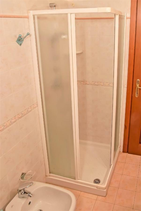 Calipso Appartement Santa Teresa Gallura Buitenkant foto